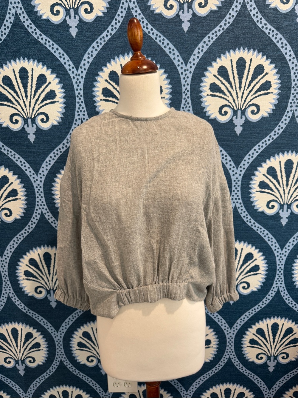 Zara Heather Gray Cropped Crewneck Top